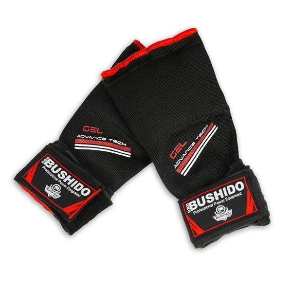 Černo-červené boxerské rukavice Bushido - velikost S-M