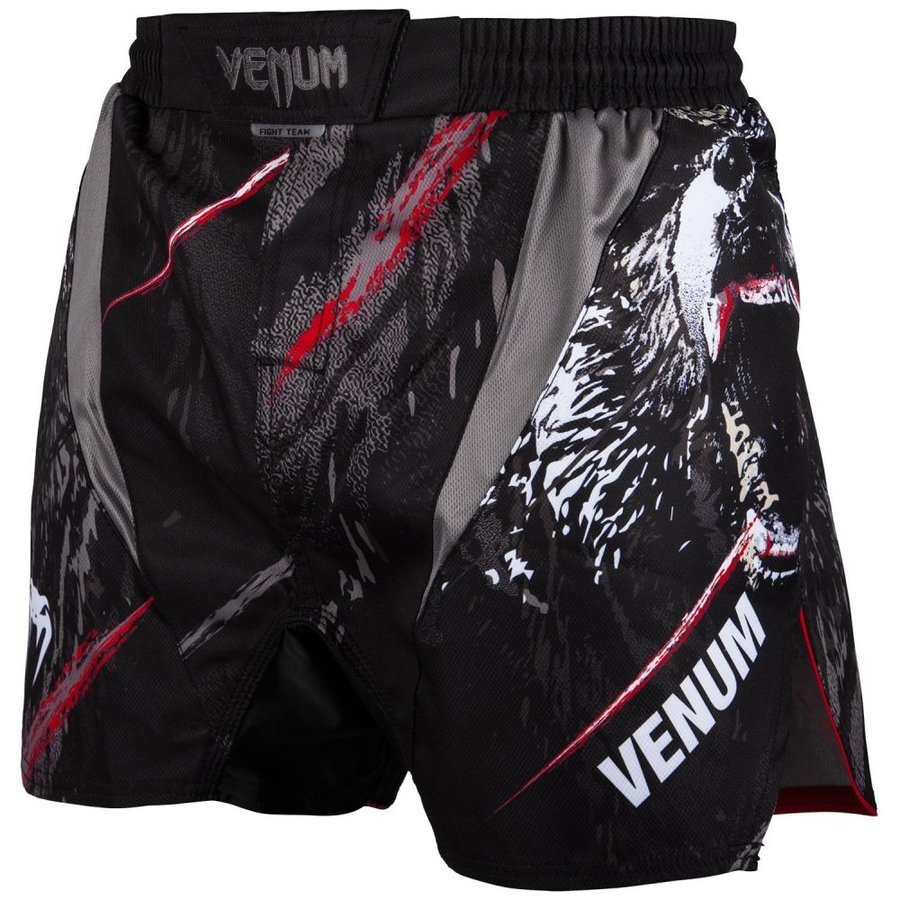 Bílo-černé MMA kraťasy Venum - velikost XXL