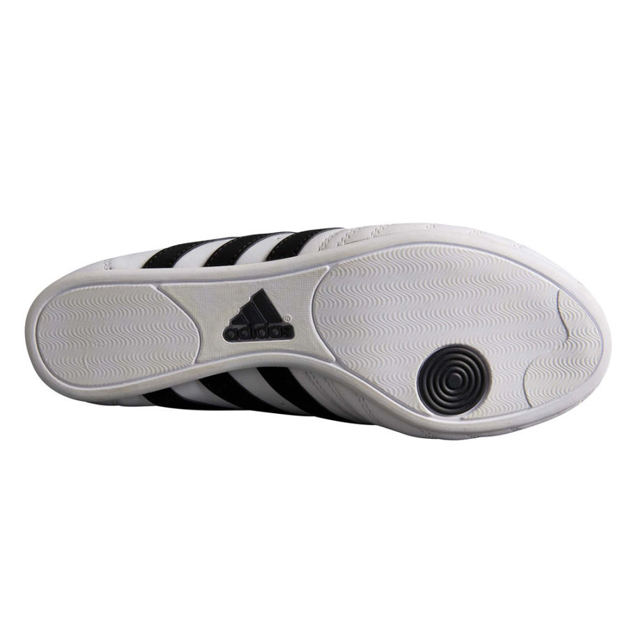 Bílá dětská sálová obuv Adidas - velikost 37 1/3 EU