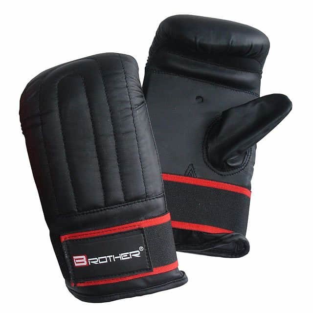 Černé boxerské rukavice Acra