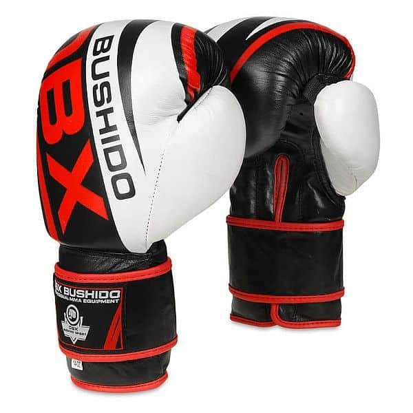 Bílo-červené boxerské rukavice Bushido - velikost 10 oz